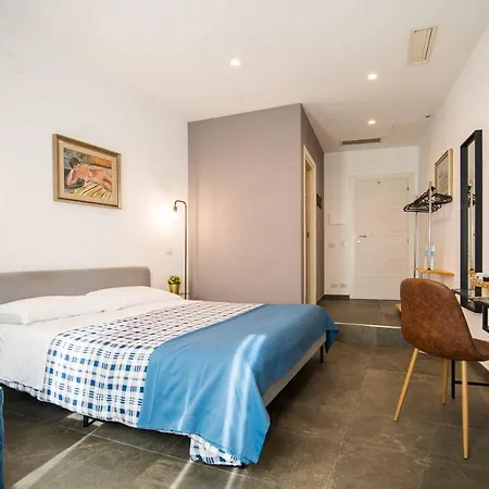 Quattro Briganti 4*
